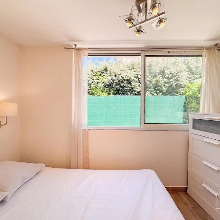 Apartamento Petit T2 Cocooning, Climatisé Avec Jardinet Six-Fours-les-Plages