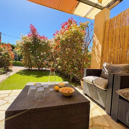 Petit T2 Cocooning, Climatise Avec Jardinet Apartament